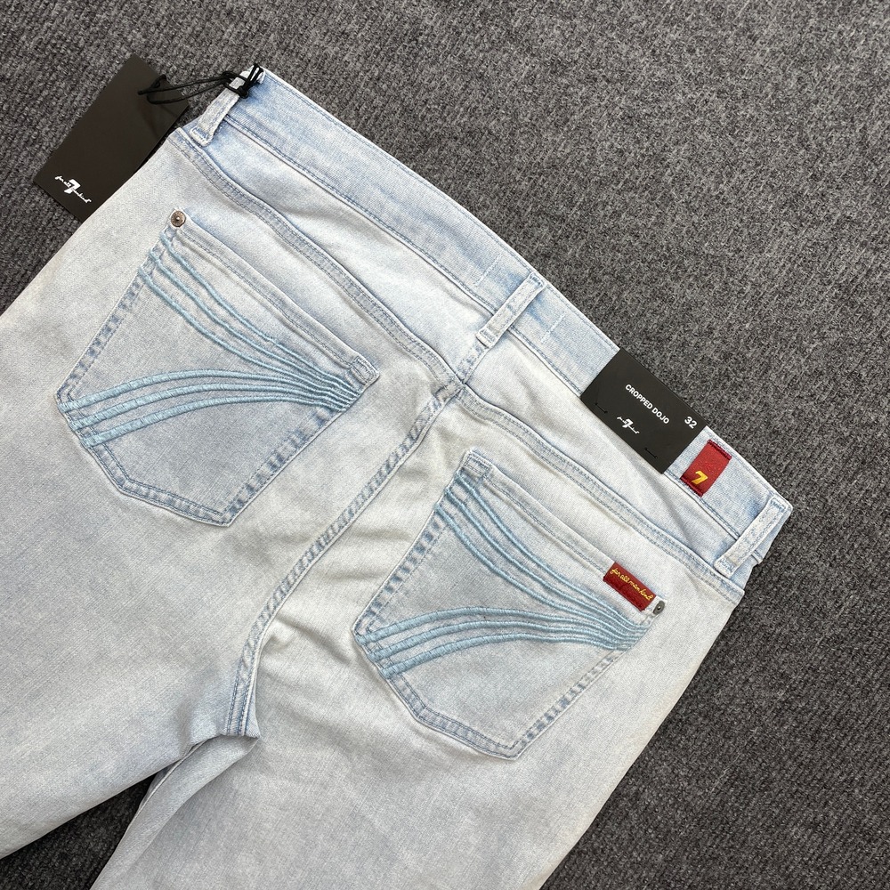 7 For All Mankind Cropped Dojo Jeans Women's 32 Light Wash Flare Wide Leg NWT